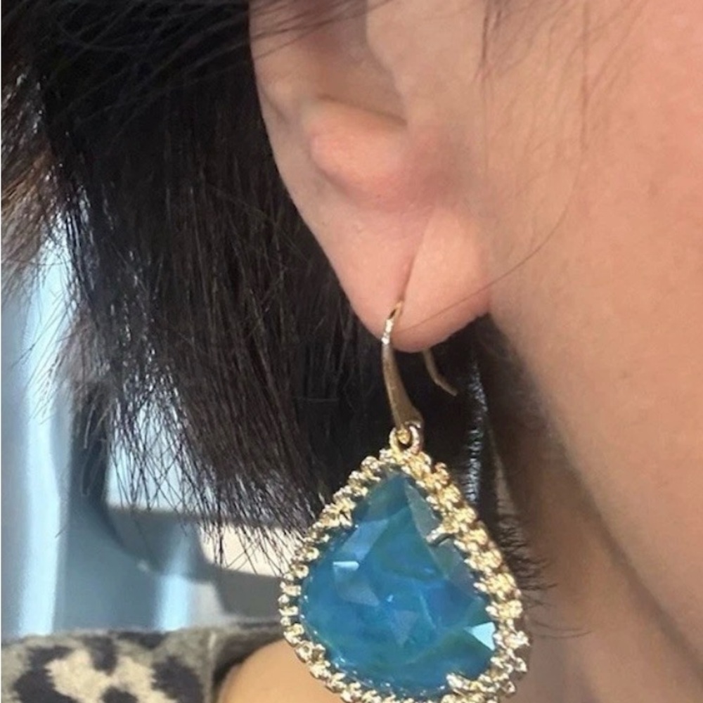 Kendra Scott drop turquoise earrings - Picture 2 of 4
